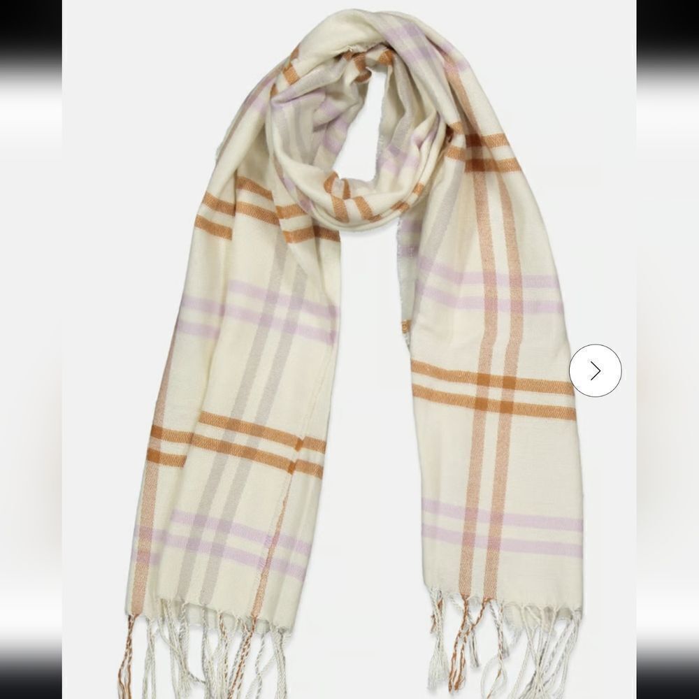 NWT Steve Madden Scarf